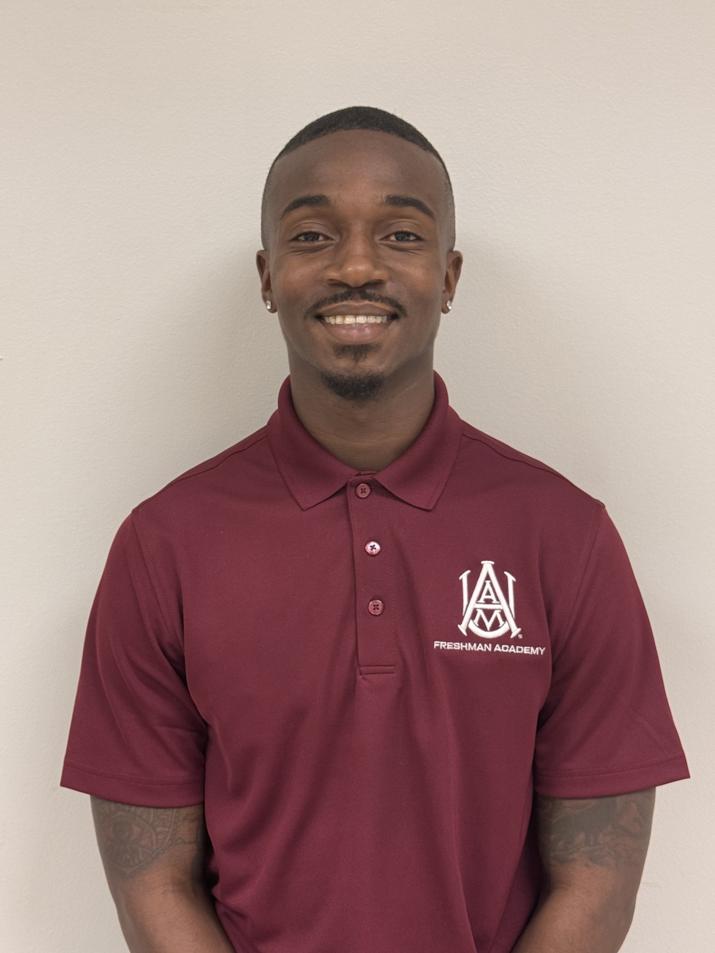 Photo of Eron Blue, Academic Advisor/ Mentor