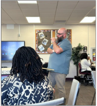 faculty teaching photo