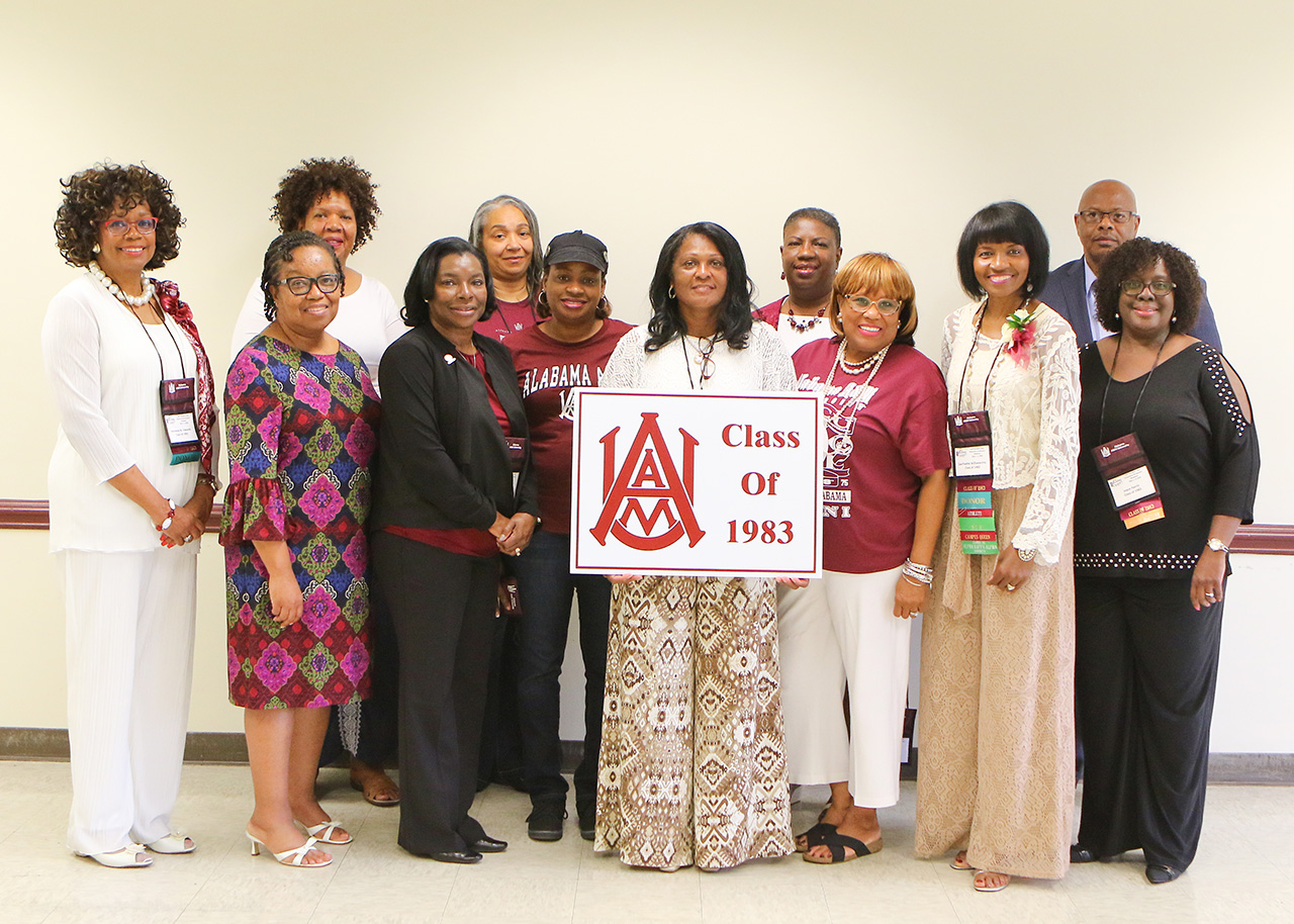 A photo of the members of the class of 1979 - Large